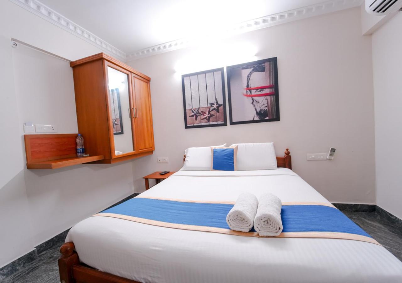 Hotel Luxe Vue - Premium Thiruvananthapuram Esterno foto